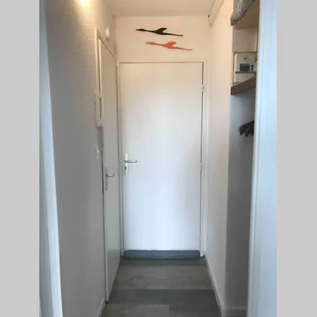 Le De La * Calais