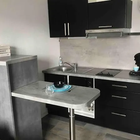 La Superbe Refait A Neuf Apartmán *